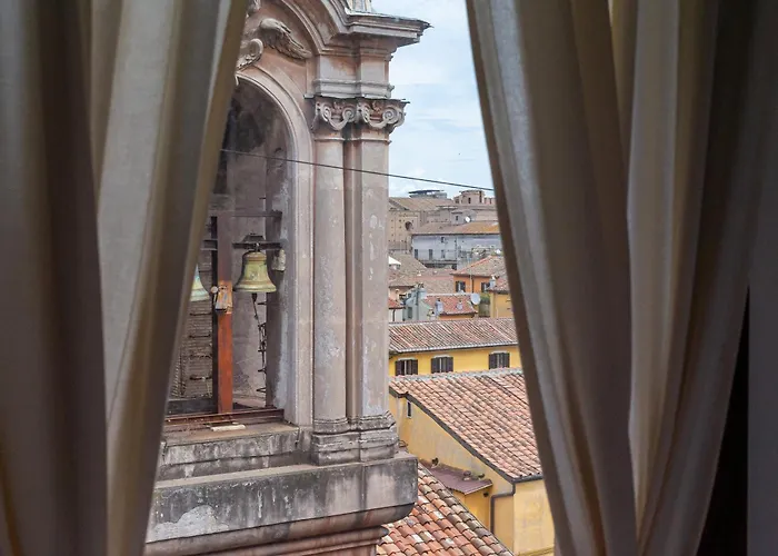 Iflat Pantheon & La Dolce Skyline Penthouse *